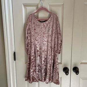 Girls light pink (blush) crushed velvet dress. Size 12. Long sleeve.